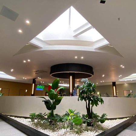 Fan'S Hotel Baybay Bagian luar foto